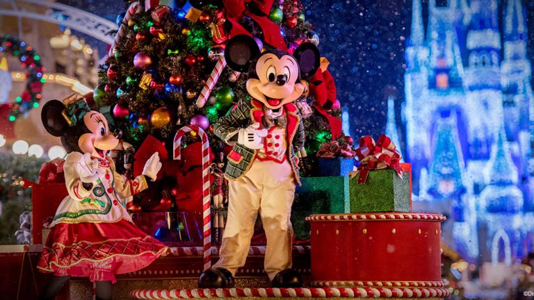 Mickeys Very Merry Christmas Party 2023